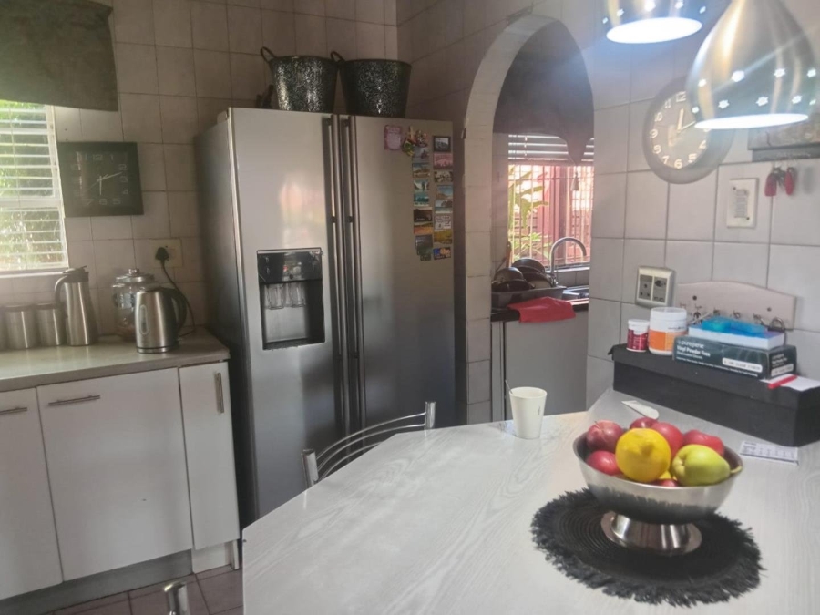 6 Bedroom Property for Sale in Alabama North West